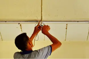 أعمال الكهرباء